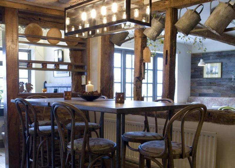 Burlton Inn Herberg 4*